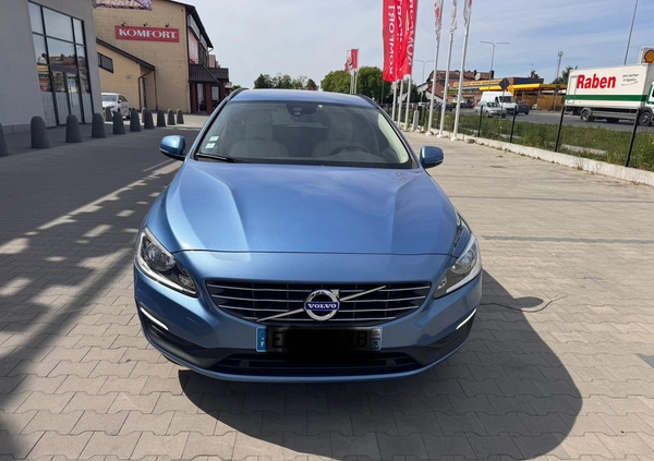Volvo V60 cena 52900 przebieg: 194402, rok produkcji 2016 z Ciechanów małe 704